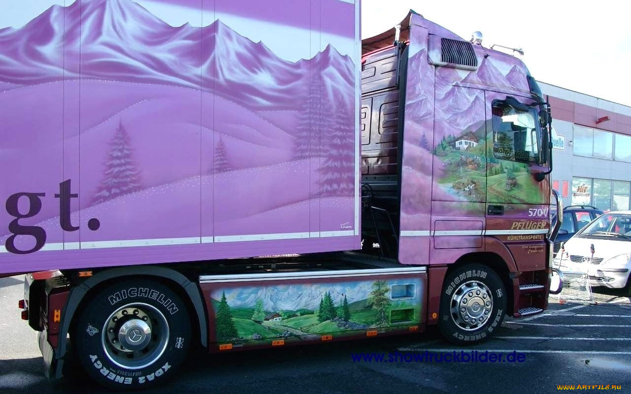 , mercedes, trucks